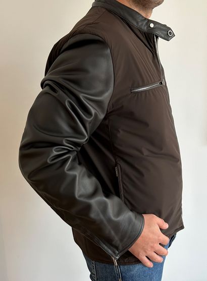 HERMES PARIS
Superb reversible men's jacket...