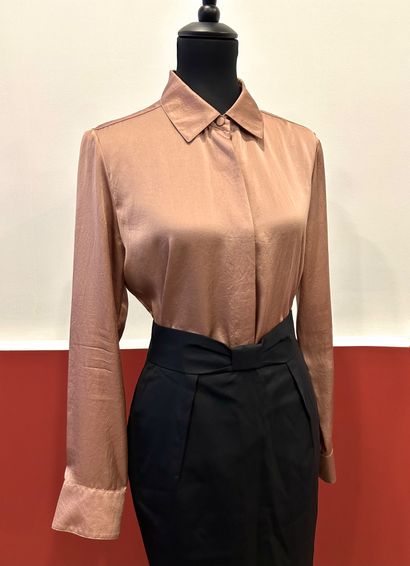 LANVIN - winter 2006
Nude blouse in triacetate...