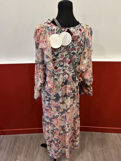 SEE BY CHLOE 
100% silk dress with rose motif...
