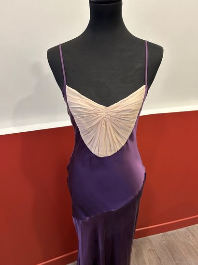 BASSO & BROOKE 
Strapless dress in mauve...