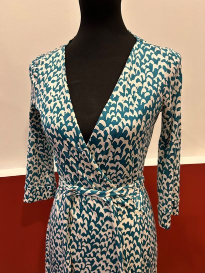 DIANE VON FURSTENBERG 
New Julian Two Vintage