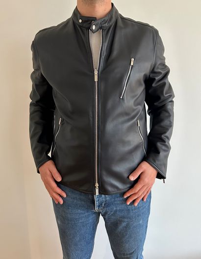 HERMES PARIS
Superb reversible men's jacket...