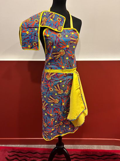 HERMES PARIS
Lot comprenant un tablier, une...
