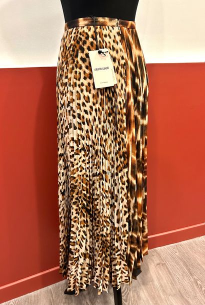 ROBERTO CAVALLI 
Jupe plissé soleil à motif...