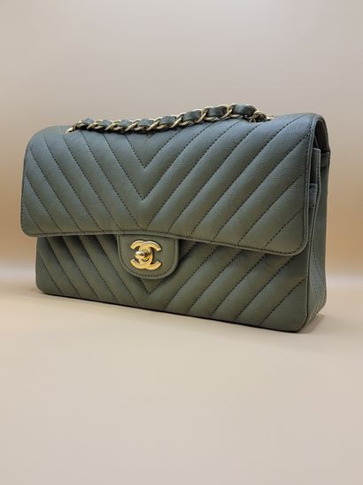 CHANEL
Sac à main modèle 
