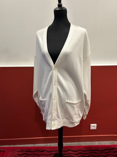 CELINE 
Cardigan matière sweat 100% coton...