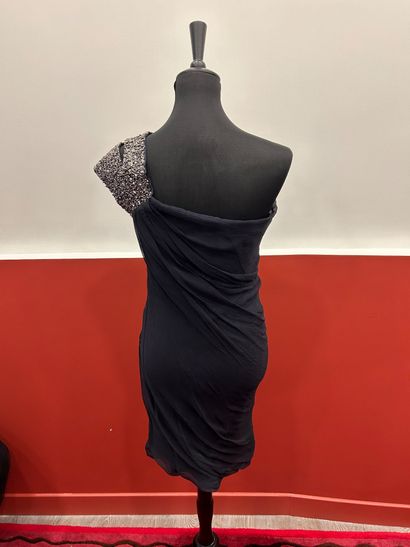CARLOS MIELE 
Robe du soir en soie noire,...