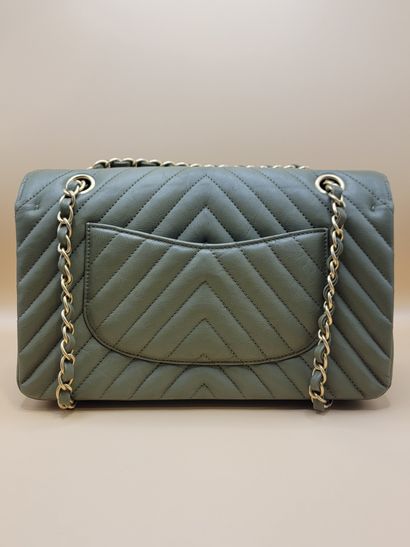 CHANEL
Sac à main modèle 