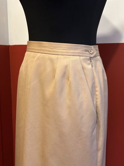 YVES SAINT LAURENT RIVE GAUCHE 
Ravissante...
