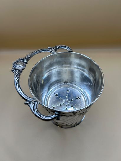 GALLIA
Delightful ice bucket in silver-plated...