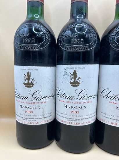 4 bouteilles, Margaux, Château Giscours,...