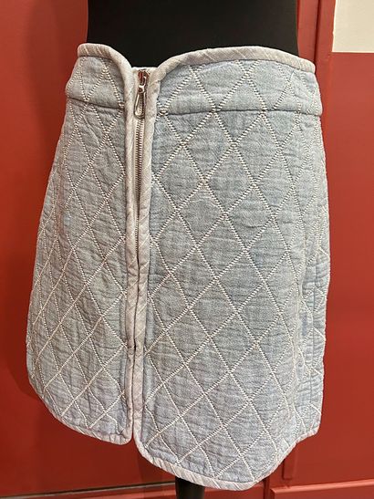 SANDRO 
100% cotton skirt with white overstitched...