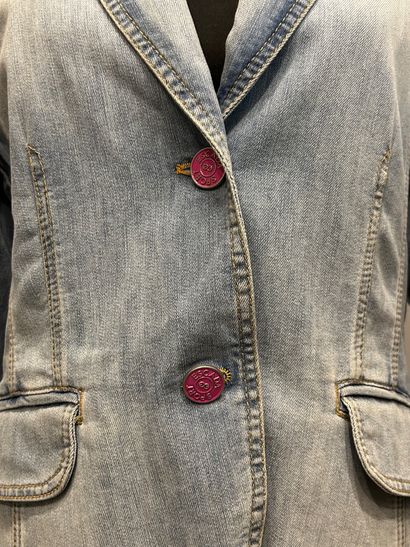 ESCADA SPORT 
Slim-fit denim blazer jacket...