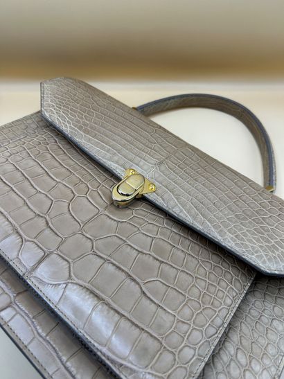 BAUDE PARIS 
Lady