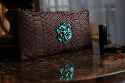 BAUDE PARIS 
Very elegant 