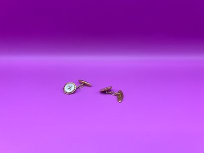 Pair of 18K (750/1000) yellow gold cufflinks...