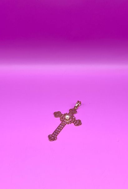 Croix d'Estaing pendant in 18K (750/1000)...