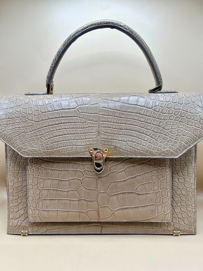 BAUDE PARIS 
Lady