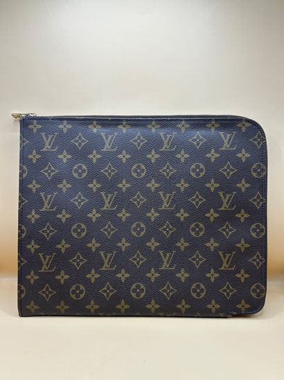 LOUIS VUITTON 
Coated monogram canvas briefcase,...