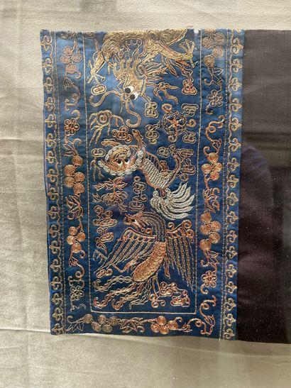 CHINE, dynastie QING (1644-1911)
Manteau...