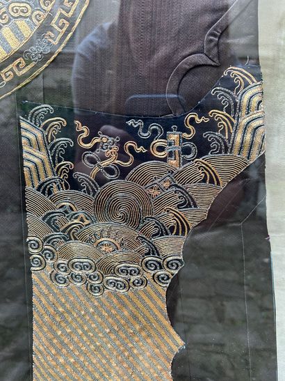 CHINE, dynastie QING (1644-1911)
Manteau...