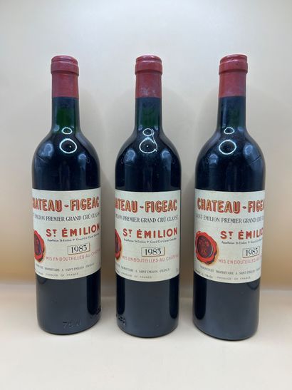 3 bottles, Château-Figeac, Saint-Emilion...