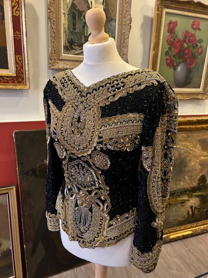 BLACK TIE Oleg Cassini
Superb 100% black...