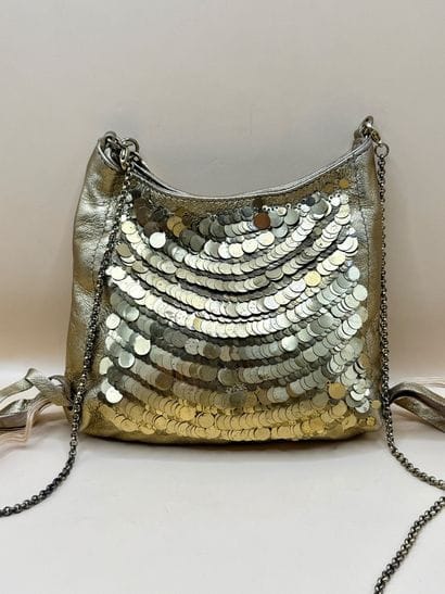 SONIA RYKIEL 
Sympathique petit sac en cuir...
