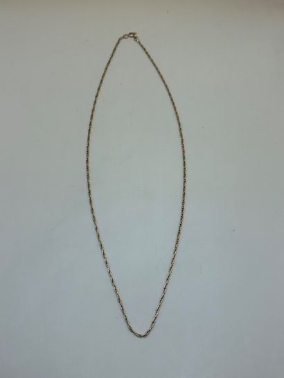 Chaîne en or jaune 18 carats (750/1000) à...