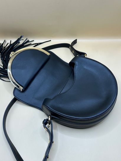BALMAIN 
Sac à main modèle 