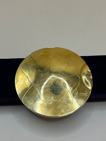 Pierre Yves TRÉMOIS (1921-2020)
Couple enlacé
Médaille...