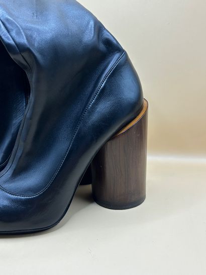 GIVENCHY par Riccardo Tisci 
Paire de bottines...