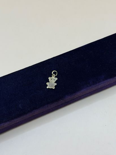 Ravissant pendentif 