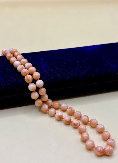 Collier en or jaune 18 carats (750/1000)...