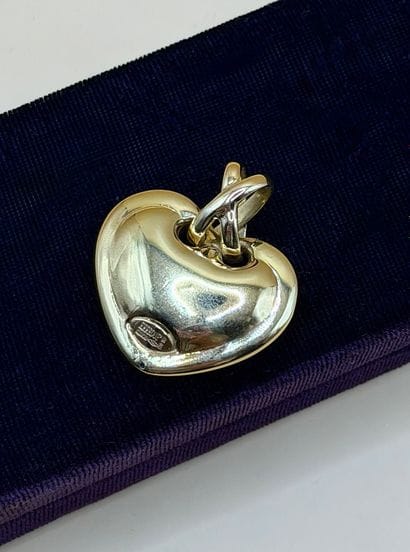 EFFEDUE, Italie 
Important pendentif coeur...