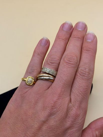 Bague en or jaune 18 carats (750/1000) sertie...