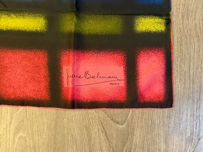 MAGGY ROUFF 
Ravissant foulard en soie représentant...