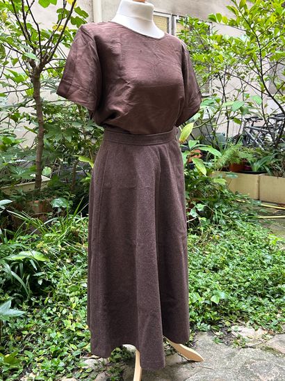 YVES SAINT LAURENT RIVE GAUCHE 
Jupe corolle...