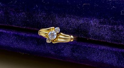 Bague en or jaune 18 carats (750/1000) sertie...