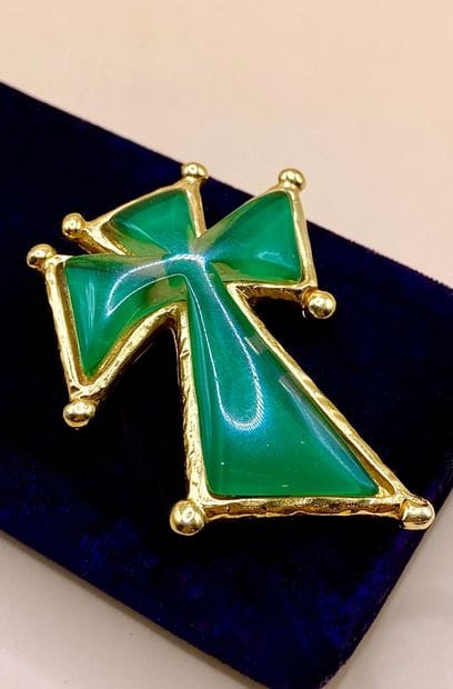 CHRISTIAN LACROIX 
Elegante broche 