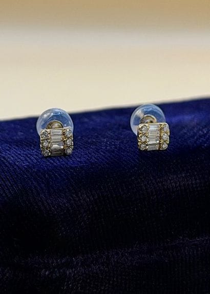 Paire de puces d'oreilles rectangulaires...