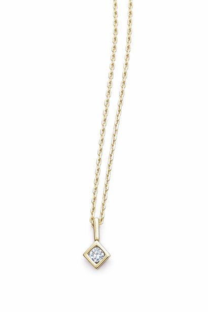 Diamond pendant and chain in 18K (750/1000)...