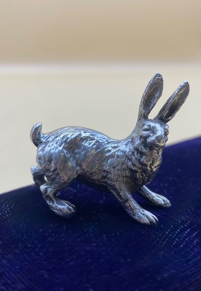 Small silver hare (950/1000). 
Minerve hallmark....