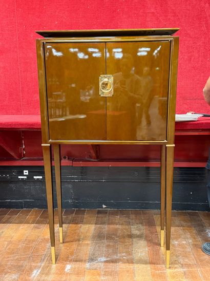 Création CONTEMPORAINE
Ravissant cabinet...