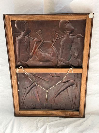 ART D'AFRIQUE 
Importante plaque ornementale...