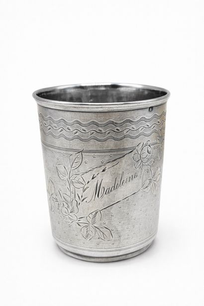 Silver tumbler (950/1000) engraved 