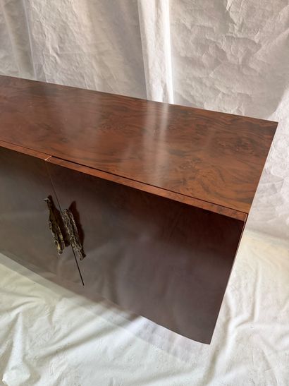 Création CONTEMPORAINE
Important buffet en...