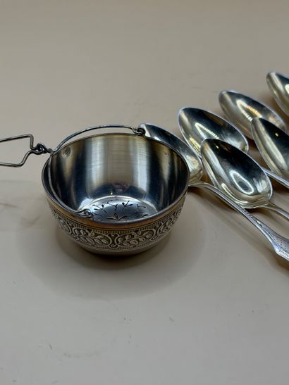 Suite of 10 silver and vermeil (950/1000)...