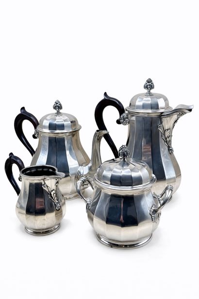 HENIN & Cie 
Silver tea and coffee set (950/1000)...
