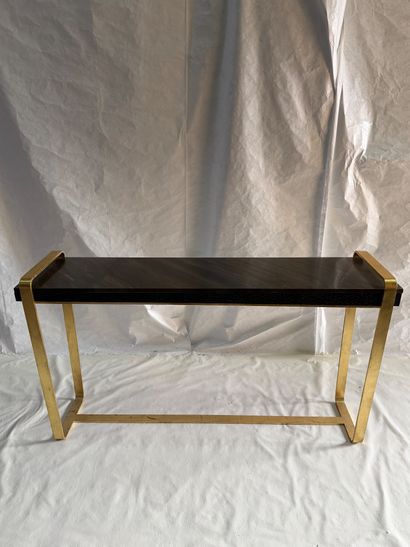 Création CONTEMPORAINE 
Elégante console...
